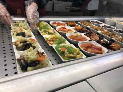 學校食堂承包就餐與優質餐飲管理的協同配合